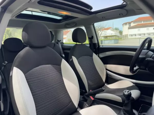 MINI 3 Portas Cooper D 50 Camden 25