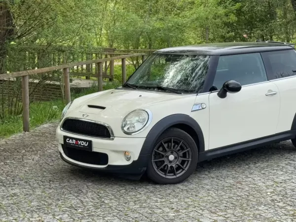 MINI 3 Portas Cooper S 3