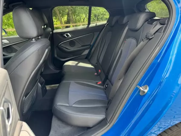 BMW 116 d Corporate Edition M 29