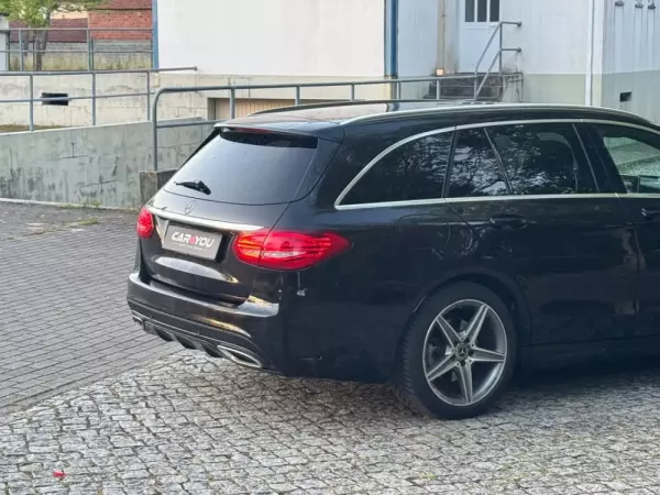 Mercedes-Benz C 220 d AMG Line 5
