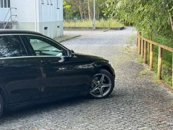Mercedes-Benz C 220 d AMG Line 6