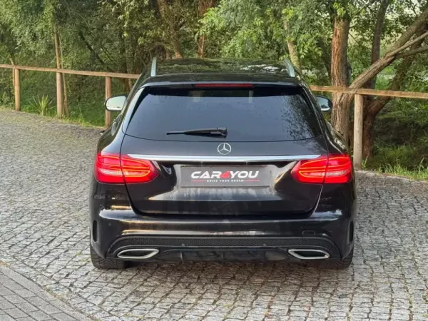 Mercedes-Benz C 220 d AMG Line 7