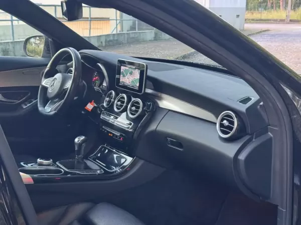 Mercedes-Benz C 220 d AMG Line 24