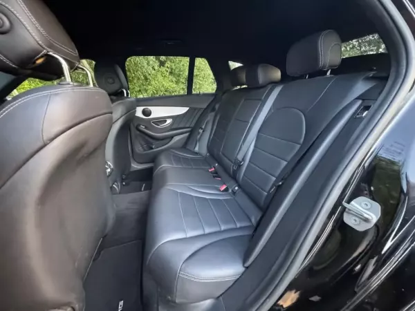 Mercedes-Benz C 220 d AMG Line 29