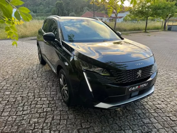 Peugeot 3008 1.5 BlueHDi Allure 6