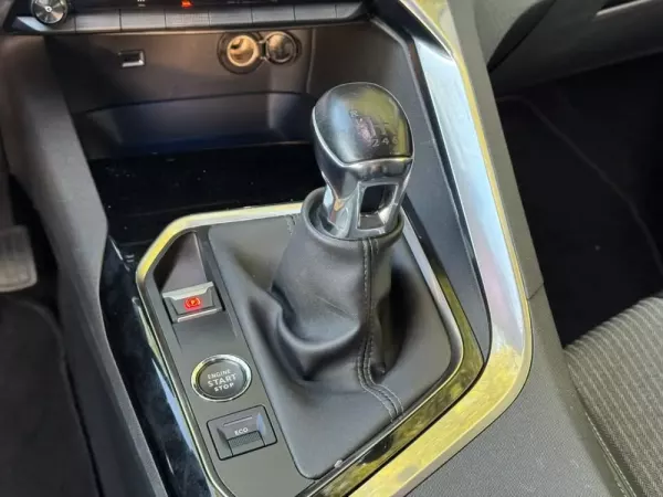 Peugeot 3008 1.5 BlueHDi Allure 18