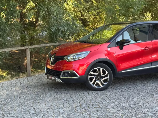 Renault Captur 1.5 dCi Helly Hansen 2
