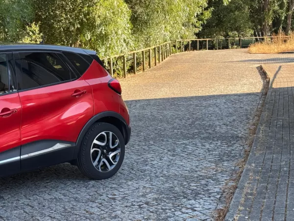 Renault Captur 1.5 dCi Helly Hansen 3