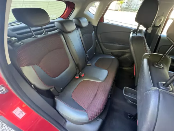 Renault Captur 1.5 dCi Helly Hansen 25