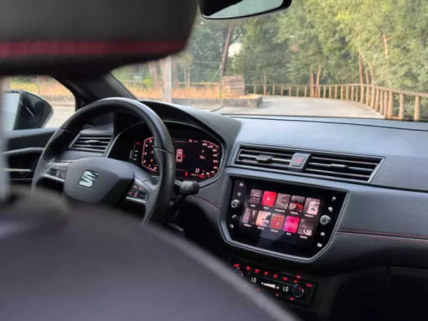 SEAT Ibiza 1.6 TDI FR 12