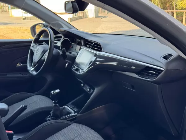 Opel Corsa 1.5 D Elegance 21