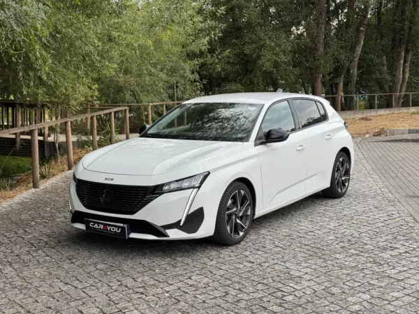 Peugeot 308 1.2 PureTech Allure EAT8 7