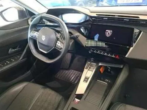 Peugeot 308 1.2 PureTech Allure EAT8 16