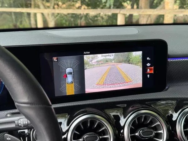 Mercedes-Benz CLA 250 e Progressive 16