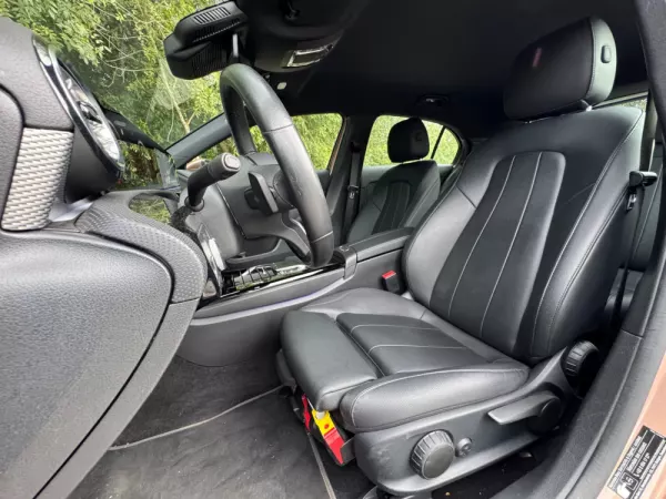 Mercedes-Benz CLA 250 e Progressive 26