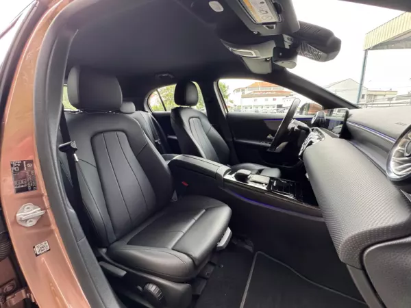 Mercedes-Benz CLA 250 e Progressive 28