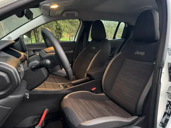 Jeep Avenger 54 kWh Longitude 22