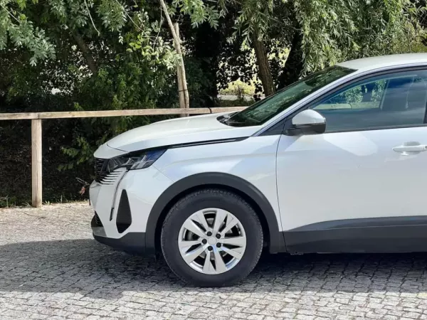 Peugeot 3008 1.5 BlueHDi Allure EAT8 9