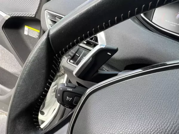 Peugeot 3008 1.5 BlueHDi Allure EAT8 20