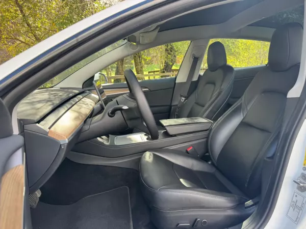 Tesla Model 3 Standard Range Plus RWD 19