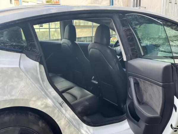 Tesla Model 3 Standard Range Plus RWD 26