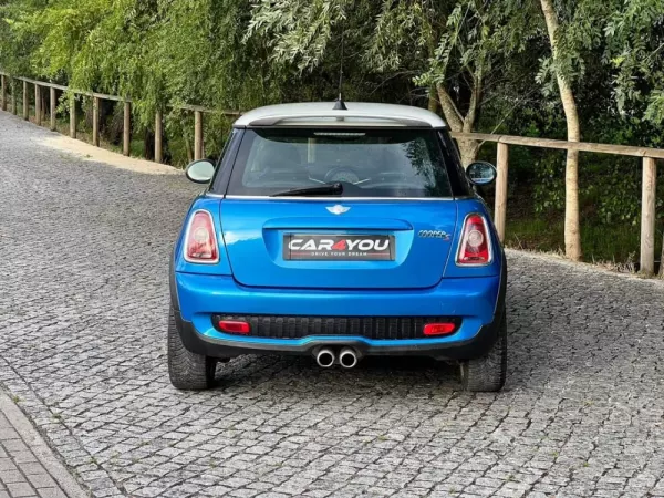 MINI 3 Portas Cooper S 7