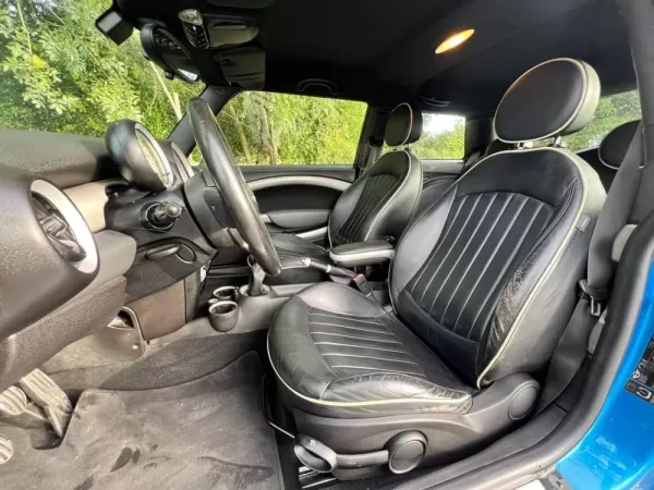 MINI 3 Portas Cooper S 16