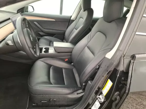 Tesla Model 3 Standard Range Plus RWD 12