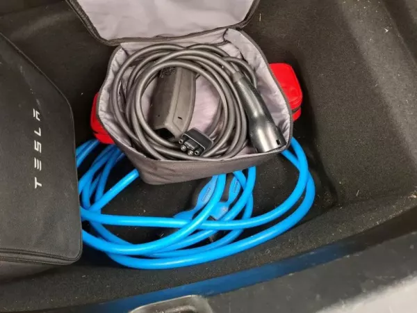 Tesla Model 3 Standard Range Plus RWD 15