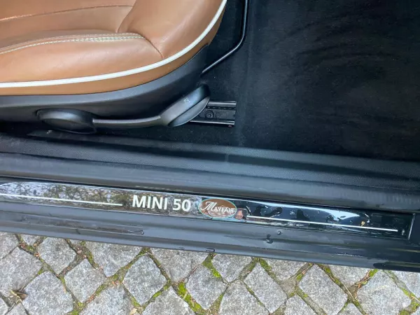 MINI 3 Portas Cooper D 25
