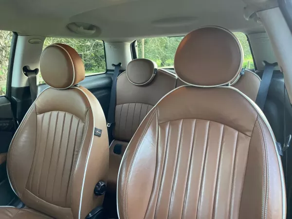 MINI 3 Portas Cooper D 27