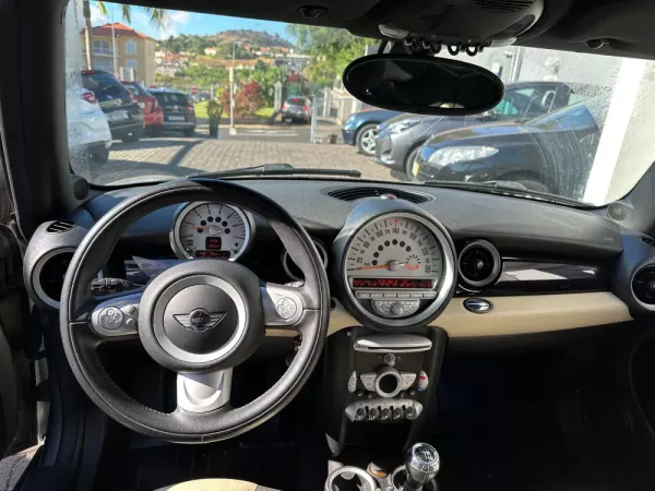 MINI 3 Portas Cooper D 10