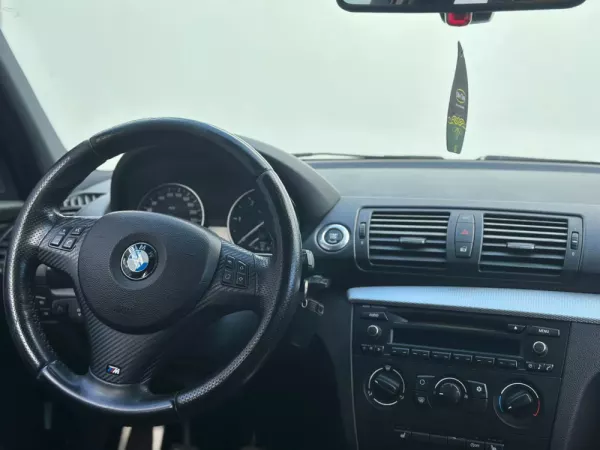 BMW 123 d 18