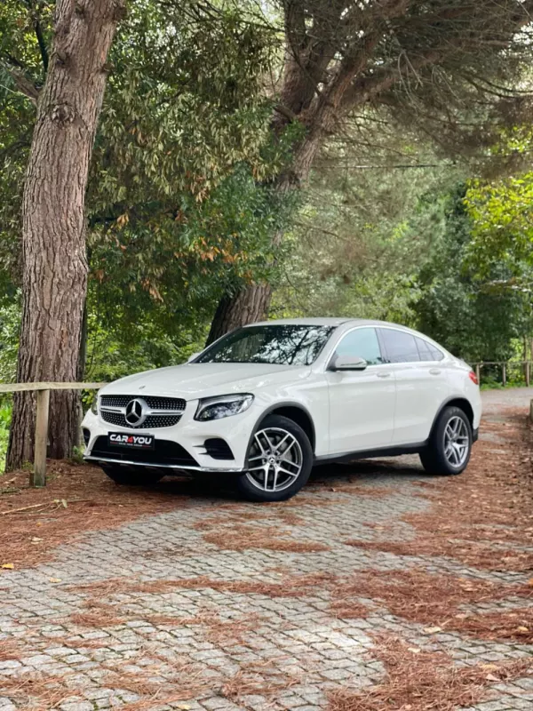 Mercedes-Benz GLC 250 d Coupé AMG Line 4-Matic 2