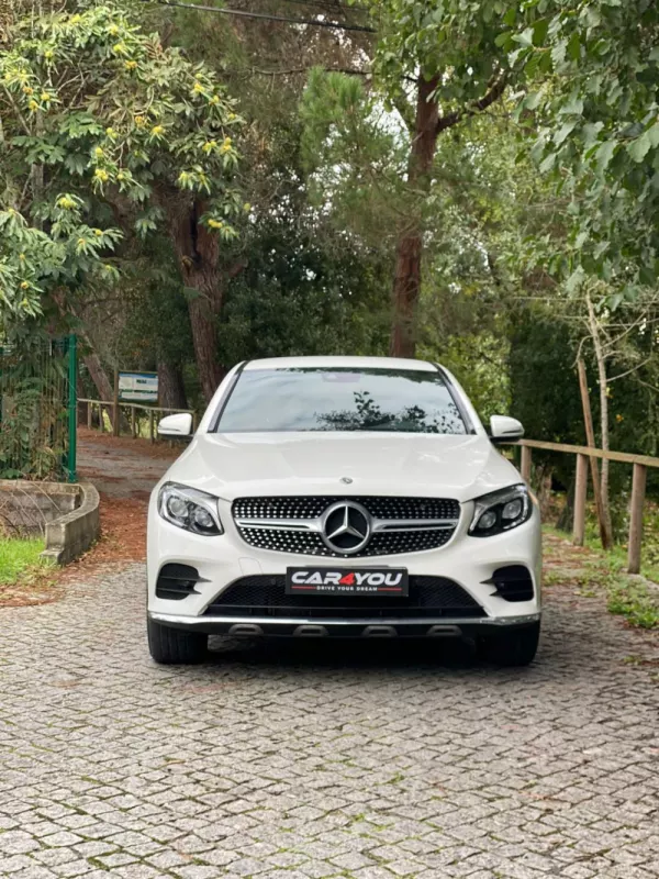 Mercedes-Benz GLC 250 d Coupé AMG Line 4-Matic 9