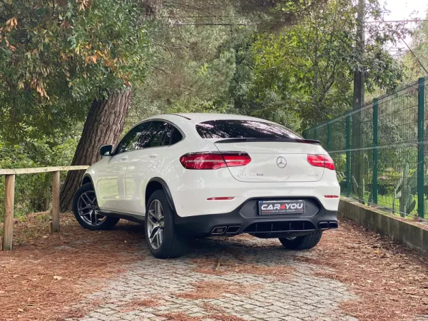 Mercedes-Benz GLC 250 d Coupé AMG Line 4-Matic 17