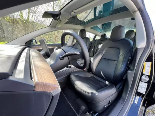 Tesla Model 3 Performance Dual Motor AWD 20