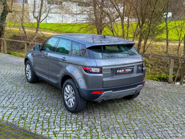 Land Rover Range Rover Evoque 2.0 TD4 SE Dynamic Auto 4