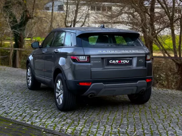 Land Rover Range Rover Evoque 2.0 TD4 SE Dynamic Auto 5