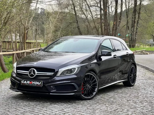 Mercedes-Benz A 45 AMG 4-Matic 1