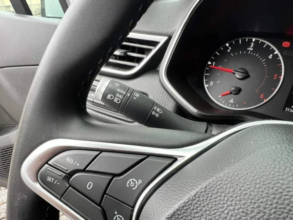 Renault Clio 1.5 Blue dCi Intens 15
