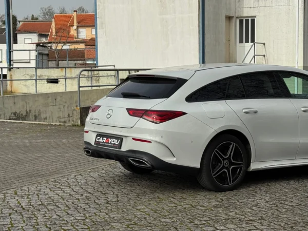Mercedes-Benz CLA 250 e Shooting Brake AMG Line 5