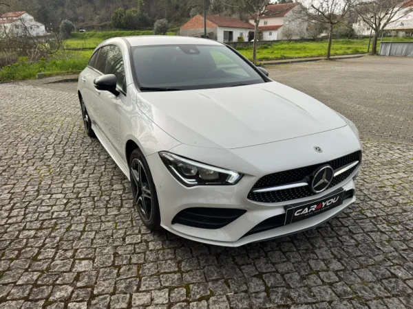 Mercedes-Benz CLA 250 e Shooting Brake AMG Line 13