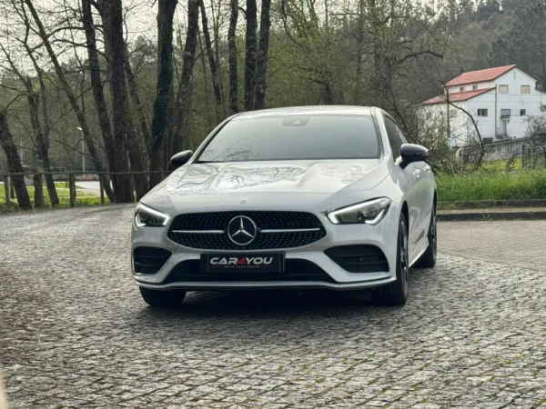 Mercedes-Benz CLA 250 e Shooting Brake AMG Line 14