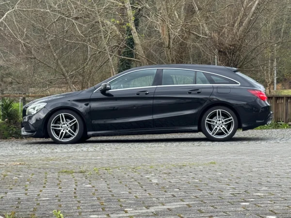 Mercedes-Benz CLA 180 7G-DCT AMG Line 7