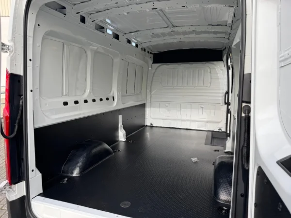 Maxus eDeliver 9 77 kWh L3H2 18