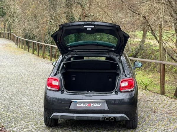 Citroen DS3 1.6 THP Sport Chic 8