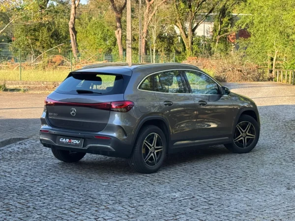 Mercedes-Benz EQA 250 AMG Line 5