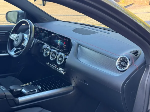 Mercedes-Benz EQA 250 AMG Line 25