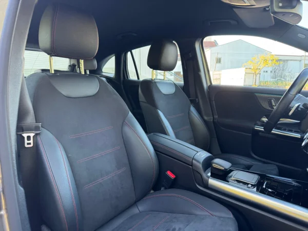 Mercedes-Benz EQA 250 AMG Line 28